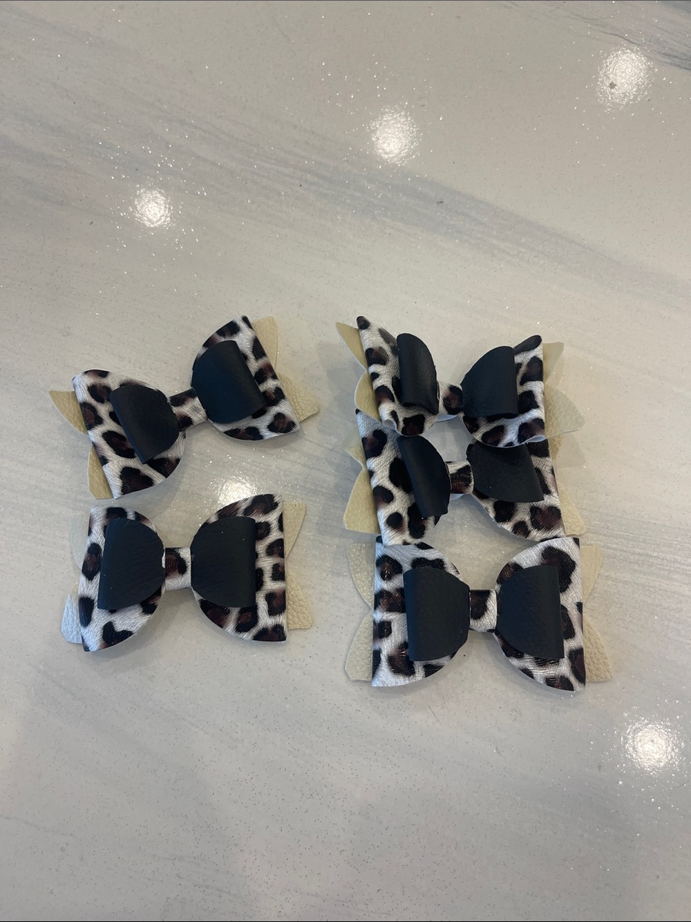 Lot of 5 Black/Cream Straw Topper Bows